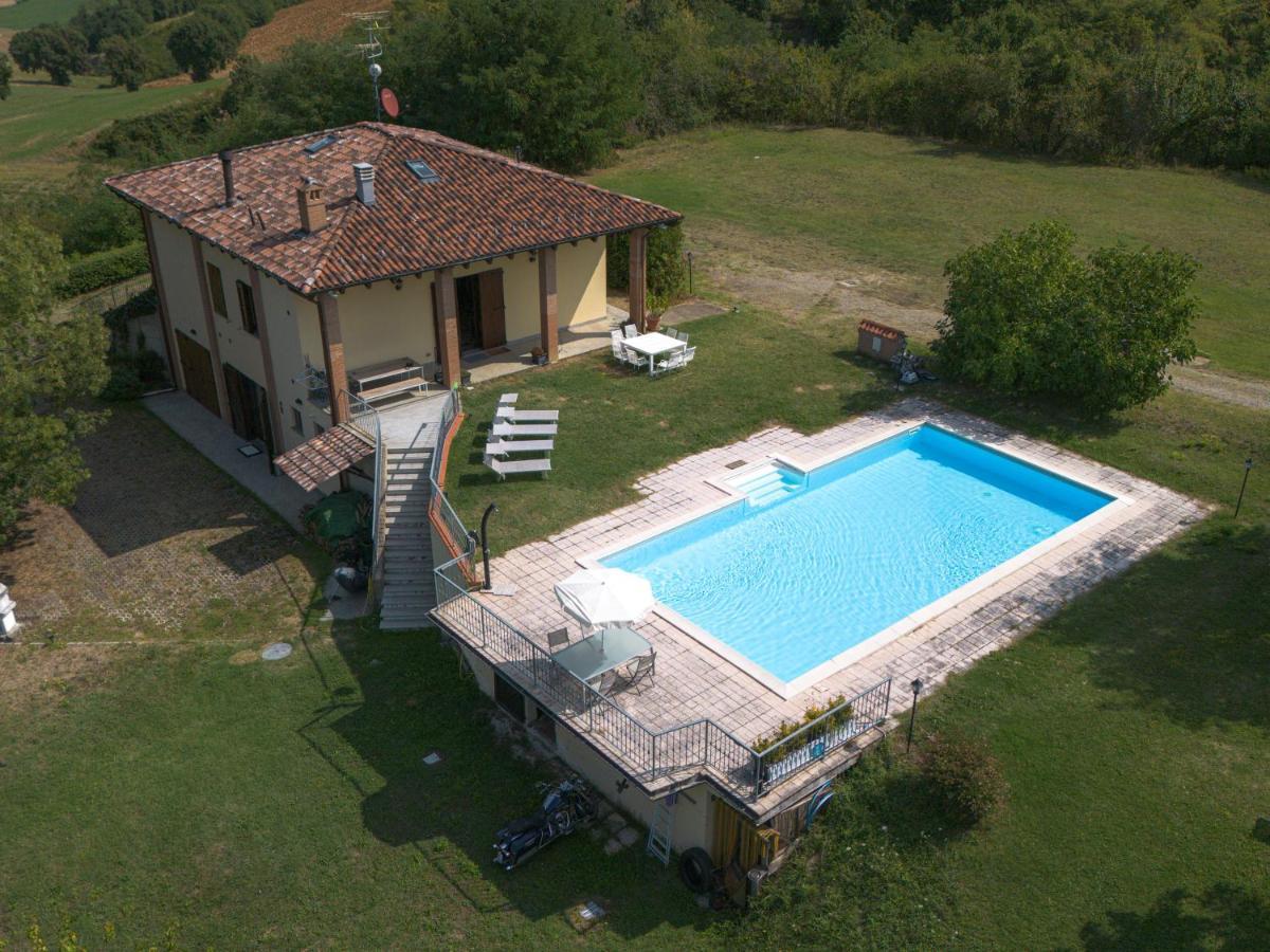 Casolara: Ospitalita Su Misura Apartment Castello di Serravalle Ngoại thất bức ảnh